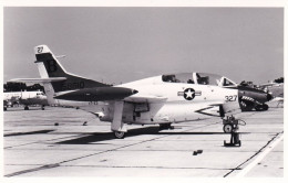 Photo Originale - Airplane - Plane - Aviation - Militaria - Avion North American T-2 Buckeye - Luftfahrt