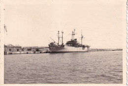 ESPAGNE(BARCELONE) PHOTO(BATEAU CARGO US NAVY) - Boten