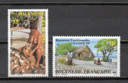 POLYNESIE  N°  326 + 327  NEUFS SANS CHARNIERE COTE  68.30€    AGRICULTURE NOIX DE COCO - Unused Stamps