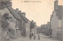 RONCEY (50) L'entrée Du Bourg - Ed. Ladroue 108 - Autres & Non Classés