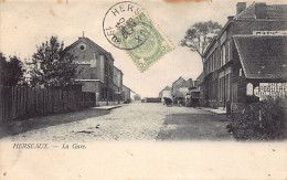 Belgique - HERSEAUX (Hainaut) La Gare - Café - Otros & Sin Clasificación