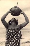Madagascar - Type De Femme - CARTE PHOTO - Ed. Collection Artphoto 1940 - Madagaskar