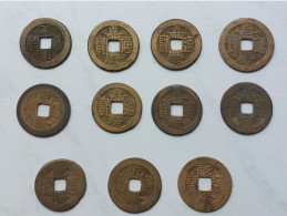 11 Pieces De Monnaies Chinoises ( CASH  Epoque Qianlong) - China