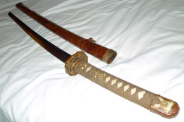 Antique WWII JAPANESE WW2 GUNTO Sword - Knives/Swords