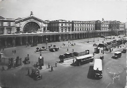 CPSM Paris La Gare De L'Est - Paris (10)