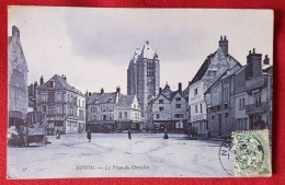 CPA - Noyon - La Place Du Chevallet - Noyon