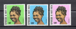 HAUTE VOLTA  N° 590 à 592    NEUFS SANS CHARNIERE  COTE  5.00€    COIFFURE - Upper Volta (1958-1984)