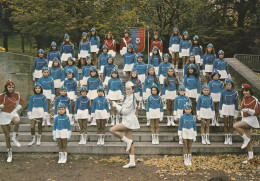 Beziers  Les Cadettes En 1970   Majorettes - Beziers