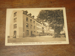 ST ODILE /La Cour Du Couvent Avec L'hotel - Sainte Odile