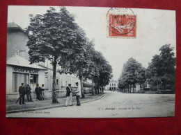 F23 - 17 -  Jonzac - Avenue De La Gare - Jonzac