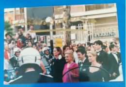 AUTOGRAPHE DE JEANNE MOREAU SUR PHOTO - Schauspieler Und Komiker