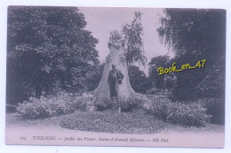 {94246} 31 Haute Garonne Toulouse , Jardin Des Plantes , Statue D' Armand Sylvestre - Toulouse