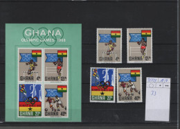 Ghana Michel Cat.No. Mnh/**  351/354 + Sheet 33 - Ghana (1957-...)
