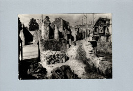 Oradour Sur Glane (87) : - Oradour Sur Glane