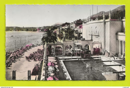 06 MENTON N°19 La Piscine Du Casino En 1956 Plongeoir édit Du Globe - Menton