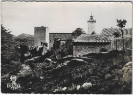 CASCATEL DES CORBIERES  LE CHATEAU ET L'EGLISE - Sonstige & Ohne Zuordnung