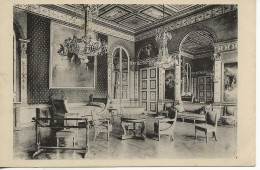 60 -   Château De  Compiegne - La Chambre à Coucher De L'Impératrice     ** CPA  Vierge ** - Compiegne