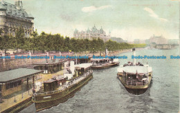 R645157 London. Thames Embankment. Postcard - Andere & Zonder Classificatie