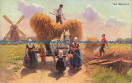 R644488 The Gleaners. M. Ettlinger. Royal Series 4561. 1905 - World