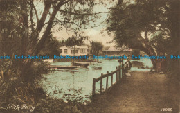 R645178 Essex. Wick Ferry. Postcard - World