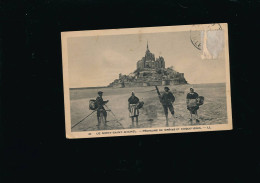 50 - Le Mont-Saint-michel  Pêcheurs De Grèves Et Coquetières - Pêche - Le Mont Saint Michel