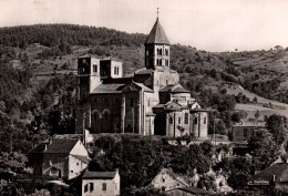 CPSM - SAINT-NECTAIRE - Panorama L'église Exemple De L'Art Roman-Auvergnat - Edition La Cigogne - Saint Nectaire