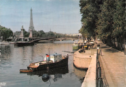 75-PARIS QUAIS ET PONT D ALEXANDRE III-N°T2728-A/0157 - Other & Unclassified