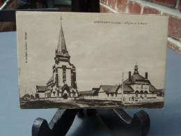 Cpa  ASSEVILLERS L'Eglise Et La Mairie, Carte Non écrite, Belle Carte - Andere & Zonder Classificatie