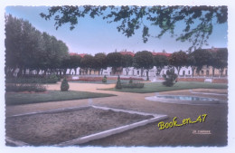 {94265} 33 Gironde Blaye , Le Jardin Public - Blaye