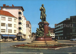 72052988 Bremerhaven Theodor Heuss Platz Denkmal Statue Bremerhaven - Bremerhaven