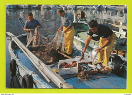 13 Au Soleil Du Midi N°22 811 Retour De Pêche Pêcheurs Filets Poissons Crabe Postée De Marseille En 1973 - Pêche