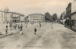 Albi La Place Du Vigan Et Les Lices - Albi