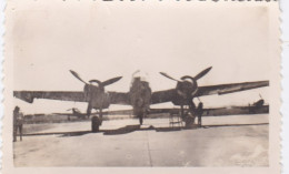 Photo De Particulier 1946 Aérodrome Constantine  Avion A Identifier   Réf 30859 - Luchtvaart