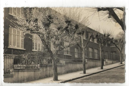 Arcueil (94) : L'école De Jeunes Filles Jules Ferry En 1950  PF. - Arcueil