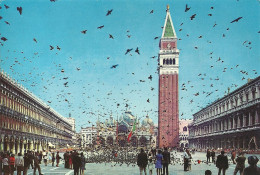 *CPM - ITALIE - VENISE - Place Saint Marc - Venezia