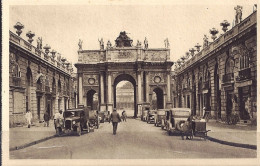 *CPA - 54 - NANCY - L'Arc De Triomphe - Rue Héré - Vue Prise De La Place Stanislas - Nancy