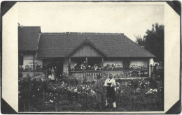 ROMANIA SANNICOLAUL MARE (BANAT), PHOTO CCA.13.50*8.50 CM - TRADITIONAL HOUSE, PEOPLE - Romania