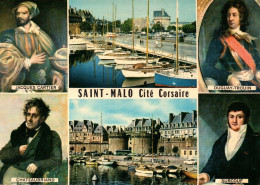 RECTO/VERSO - CPSM - SAINT MALO - CITE CORSAIRE - BATEAUX A QUAI DEVANT LA CITE - CARTIER - DUGUAY TROUIN - SURCOUF - Saint Malo