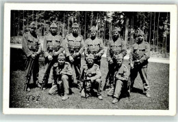 39496721 - Gruppenbild Soldaten - Other & Unclassified