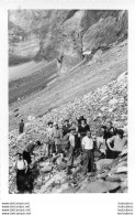 ALPINISME PYRENEES RETOUR DE LA MUNIA LES SOEURS DE TROUMOUSE 1951 PHOTO ORIGINALE 13 X 9 CM - Plaatsen