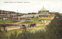 R645991 Eastbourne. Redoubt Gardens And Bandstand - Monde