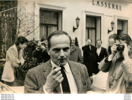 MICHEL DEON PRIX INTERALLIE  ROMAN LES PONEYS SAUVAGES 12/1970 PHOTO AFP 18X13CM - Célébrités