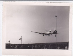 Photo De Professionel  Aérodrome Constantine Meeting Avion A Identifier Photo E M Schutz Constantine  Réf 30890 - Luftfahrt