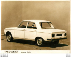 1969 LA NOUVELLE BERLINE 304 PEUGEOT NOUVEAUTE AU SALON DE L'AUTO PHOTO 24X18CM - Auto's