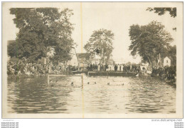 CARTE PHOTO MATCH DE WATER POLO PLAN D'EAU DANS UN VILLAGE - Natación