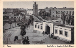 TUNIS. La Casbab Et Boulevard Bab-Ménara - Tunesië