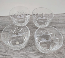 4 Petits Verres En Cristal Du Val Saint-Lambert Belgium - Gläser