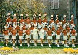 63 - THIERS - LES MAJORETTES DE THIERS - Thiers