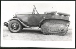 Fotografie Auto Peugeot Halbkette, PKW Mit Kettenantrieb  - Automobile