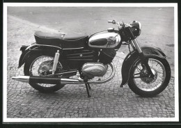 Fotografie Motorrad Zündapp, Krad Auf Bürgersteigt Abgestellt  - Automobiles